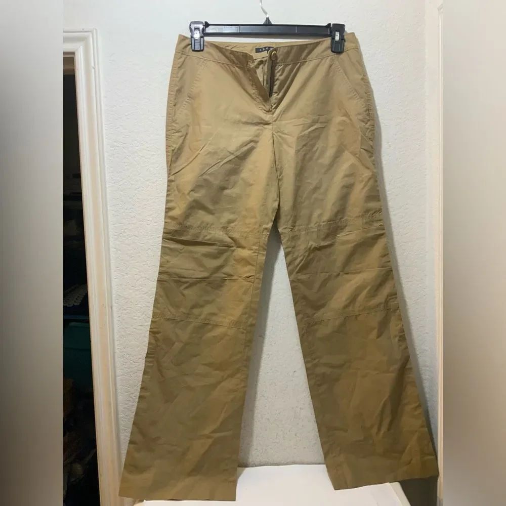Theory  women size 8  tan cargo pants